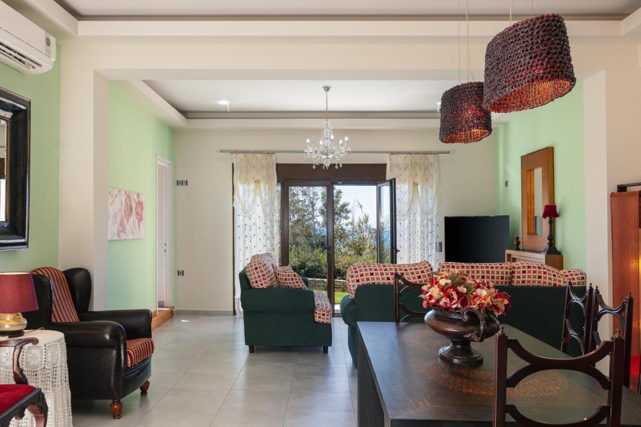 Family Villa Ellis Plakias With Private Pool 200M To The Beach Walking Distance To The Amenities Eksteriør billede